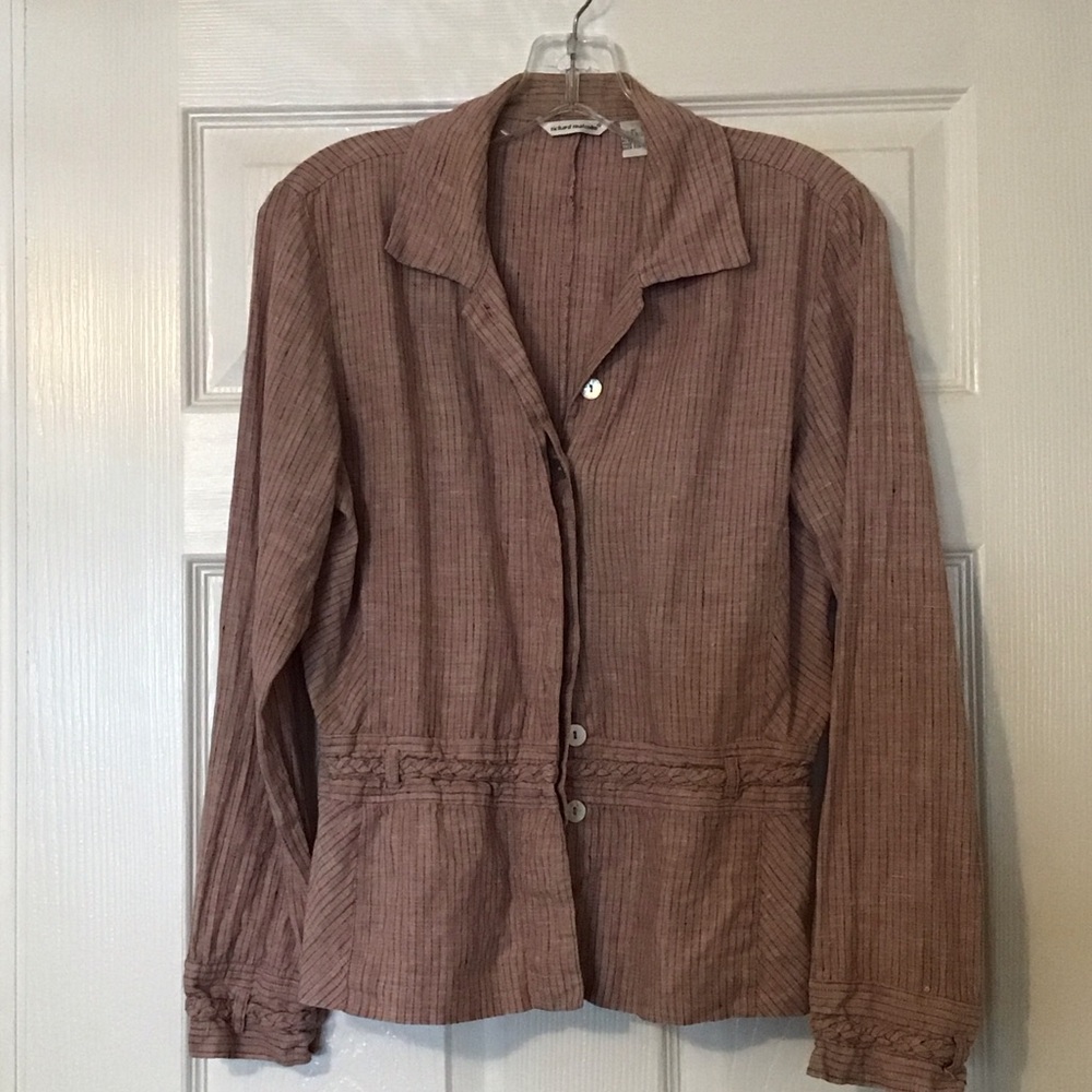 Elegant Tan Women's Blazer